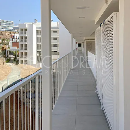 Amazing In Front Of The Sea - Splendid Apartment *